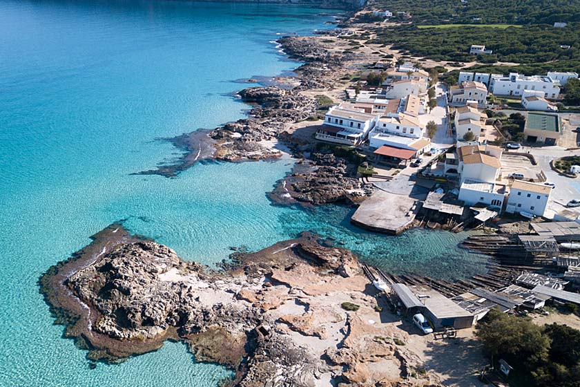 es-cal-en-formentera-precioso-pueblo-tradici-n-pesquera